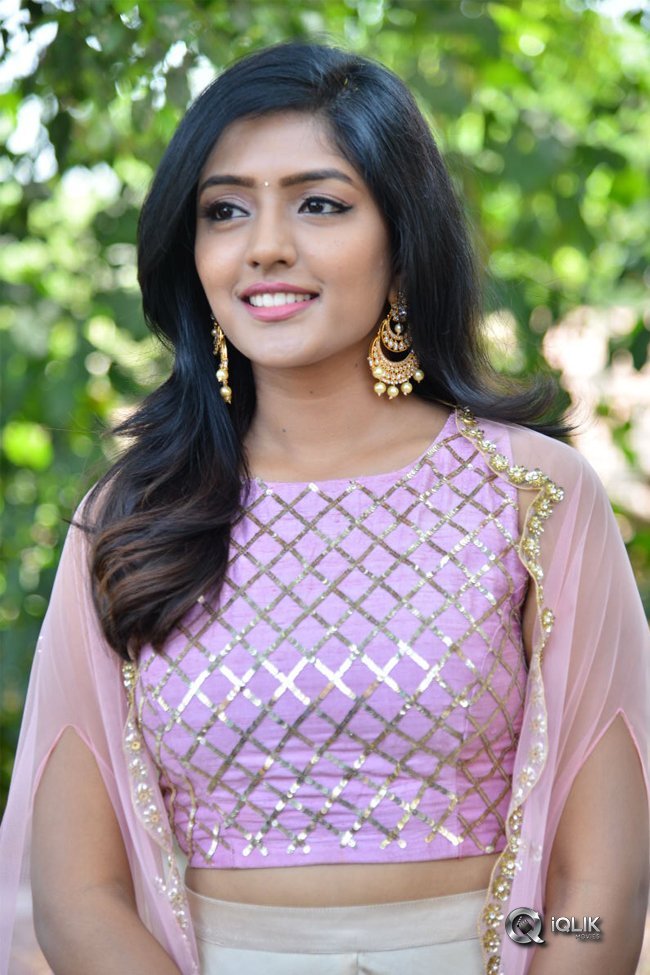 Eesha-Rebba-New-Photos